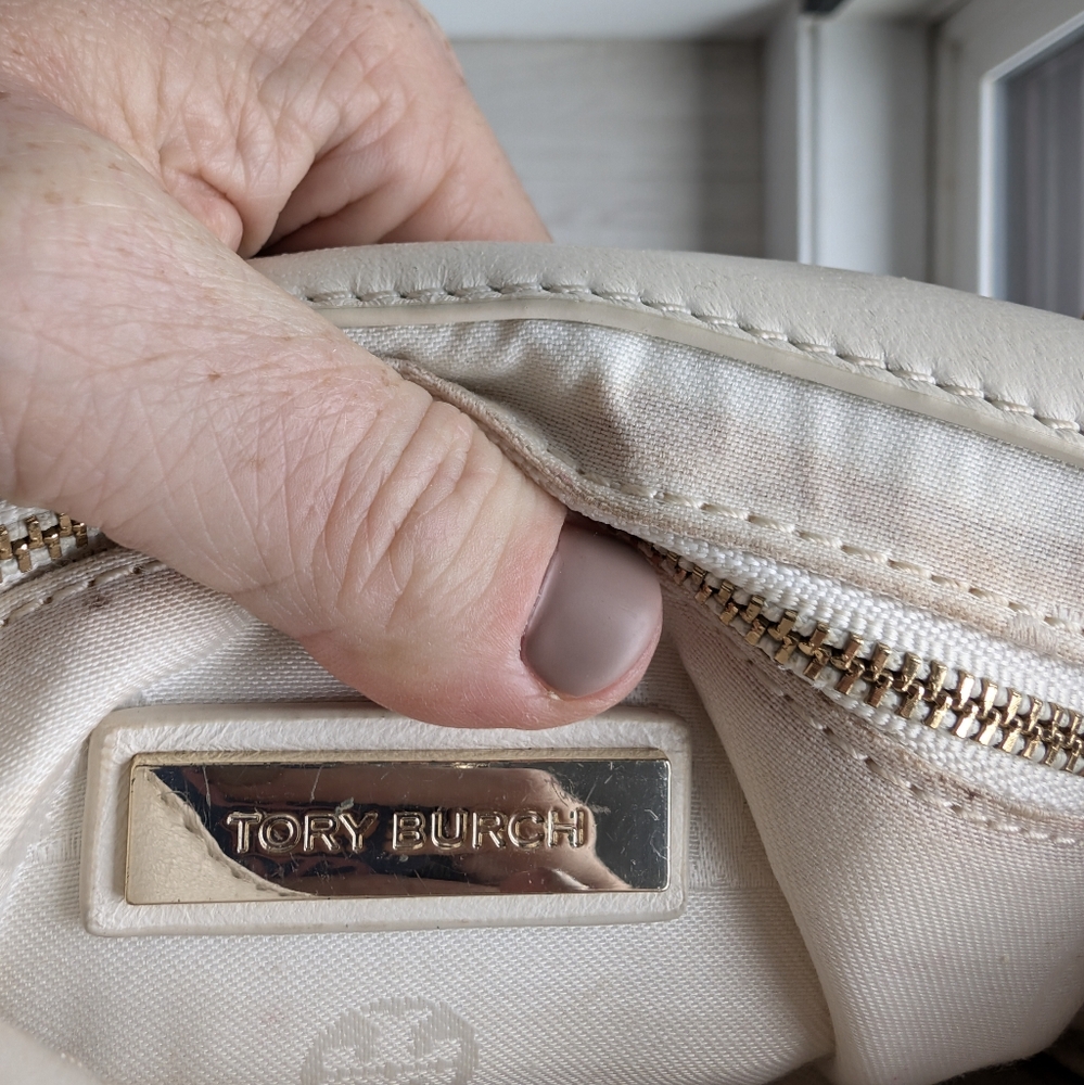 Tory Burch Fleming Bag - Italian leather - Picture 8 of 9